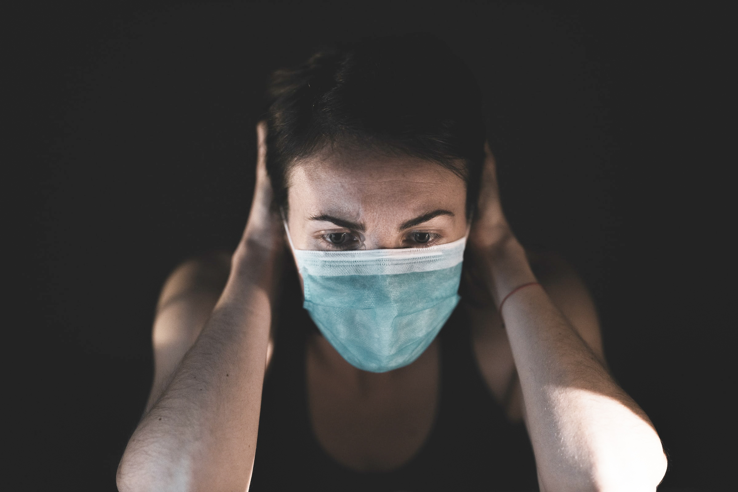 Read more about the article Kako čitati govor tijela dok se nose zaštitne maske