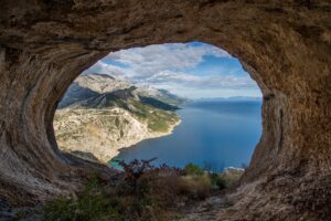 Epoha Portal Kolumnist Elia Pekica