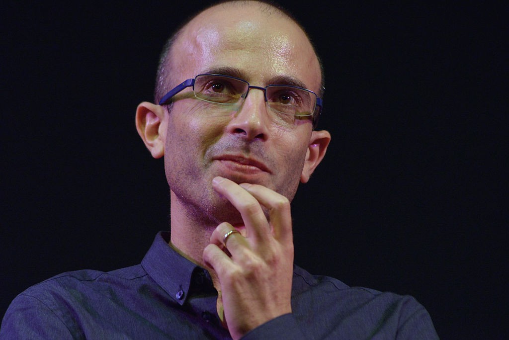 Read more about the article Prof. Yuval Noah Harari – Napokon imamo tehnologiju pomoću koje možemo hakirati ljude