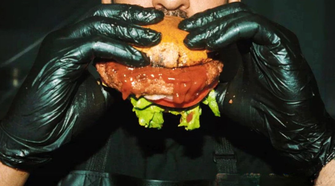 Read more about the article Bizarno: Burger koji ima okus poput ljudskog mesa osvojio nagradu Cannes Lion